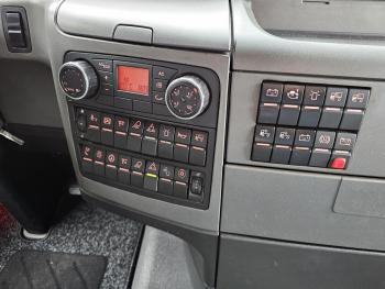 MAN TGX 41.680 8X4/4 BLS / WSK - 250 T / RETARDER